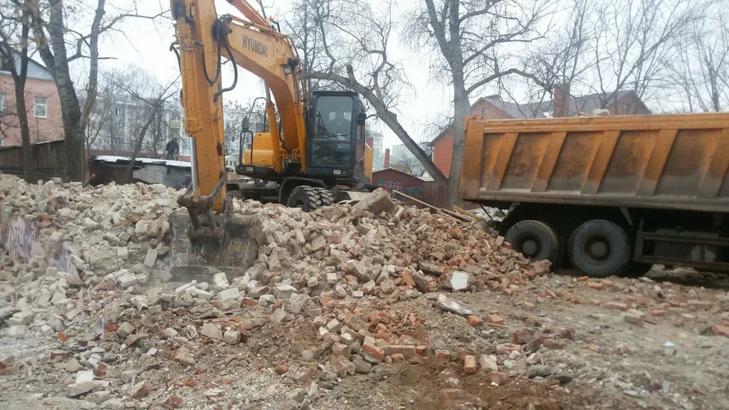 Вывоз мусора ОССиГ с выездом в Белебее в октябре