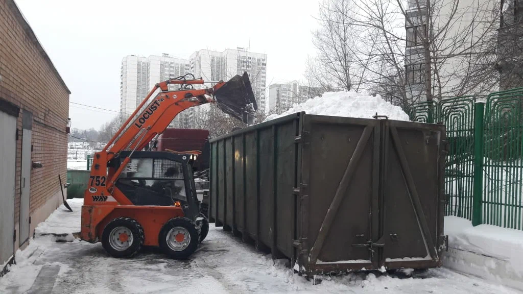 Вывоз снега контейнерами в Белебее — цена от 3264 руб., заказать контейнер для снега в ПроМусор