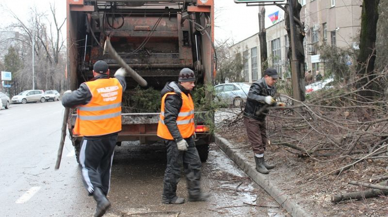 Уборка после стихийного бедствия в Белебее от 2907 руб